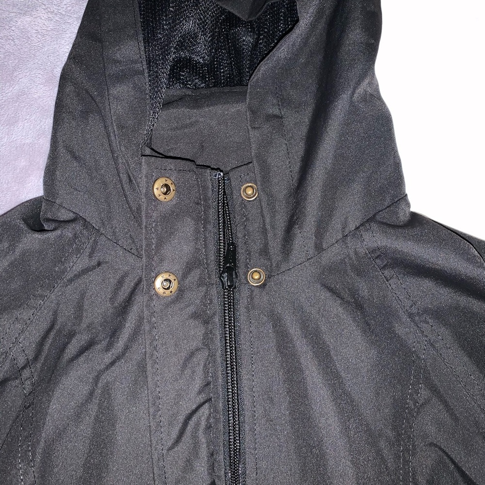 O’neil Rain Coat - Picture 3 of 4